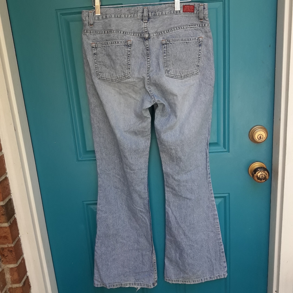 Guess Jeans Vintage Low Rise Bell Bottom Light Blue Denim Flared Leg VTG - Picture 14 of 15